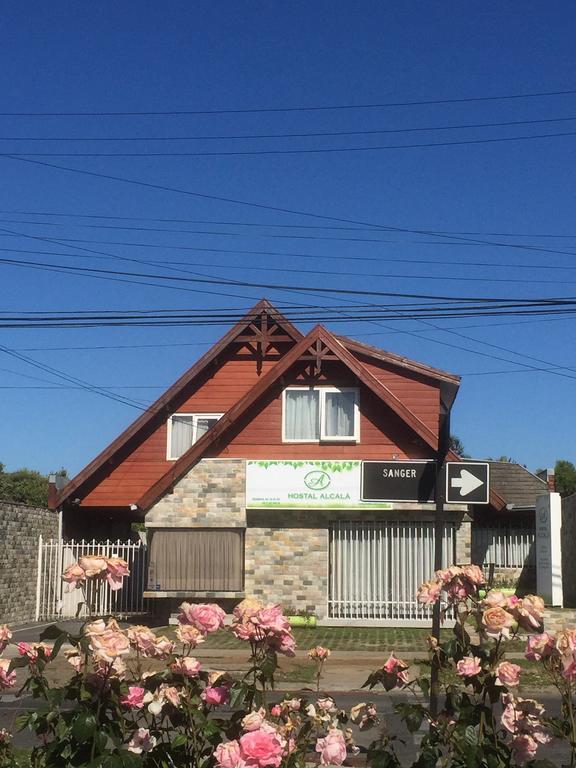 טמוקו Hostal Y Departamentos Alcala מראה חיצוני תמונה