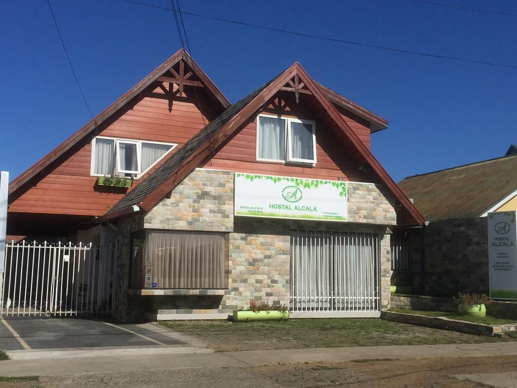 טמוקו Hostal Y Departamentos Alcala מראה חיצוני תמונה