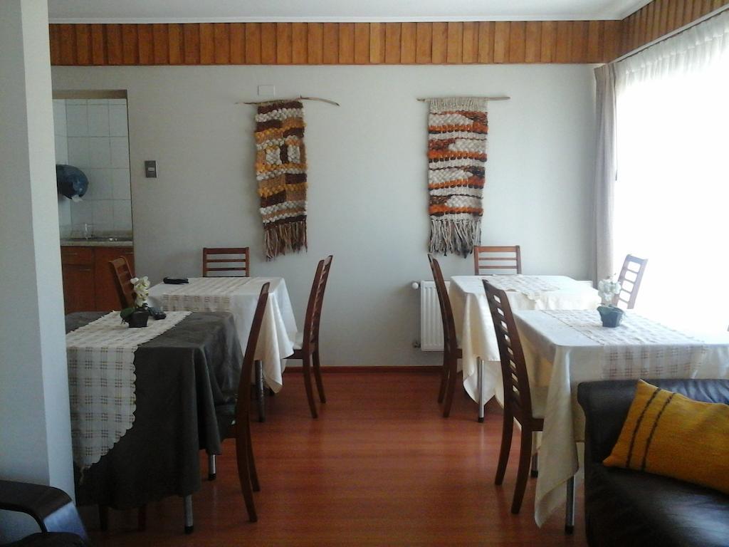 טמוקו Hostal Y Departamentos Alcala מראה חיצוני תמונה