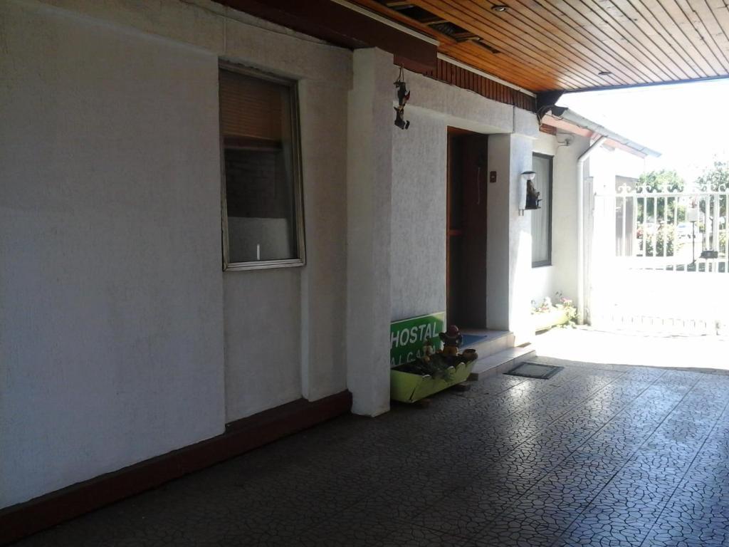 טמוקו Hostal Y Departamentos Alcala מראה חיצוני תמונה